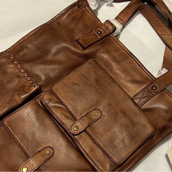 NWTS FREE PEOPLE LEATHER BAG - Picture 7 of 12